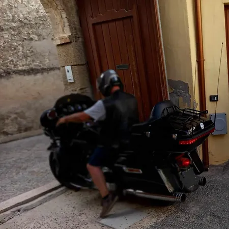 Gli Archi 3*