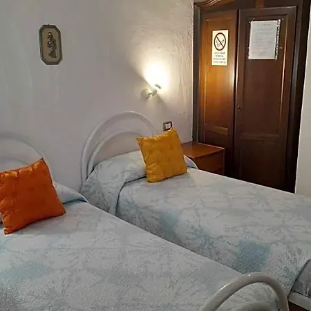 Bed & Breakfast Gli Archi Sìnnai